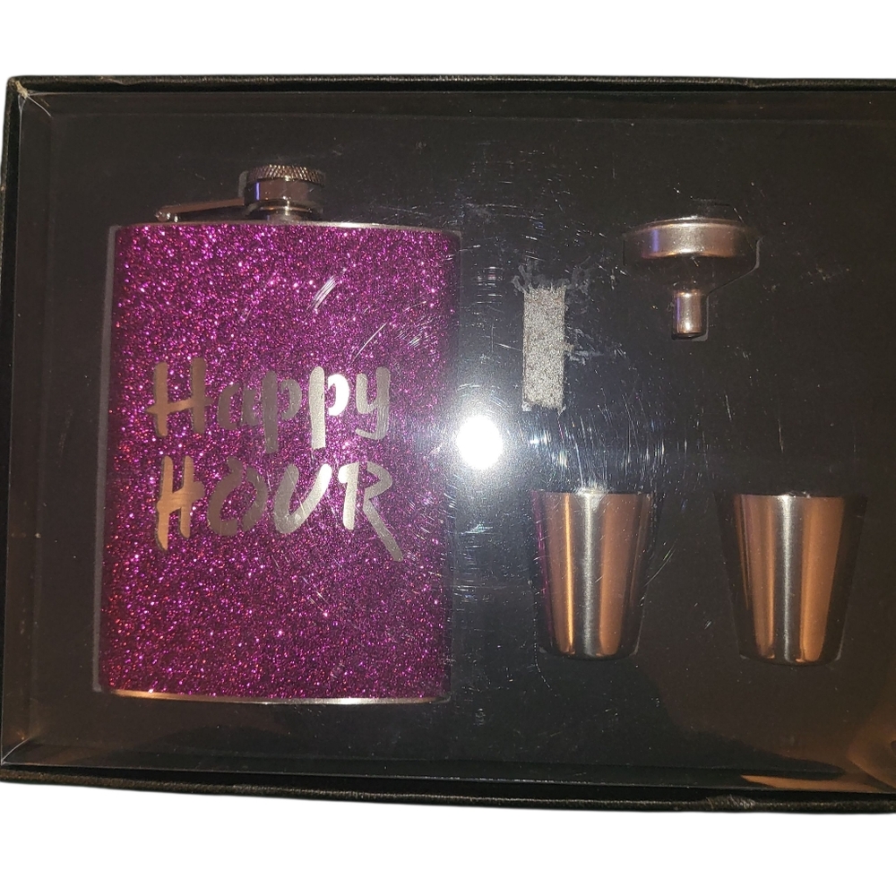 Happy Hour Flask Set - Picture 1 of 3
